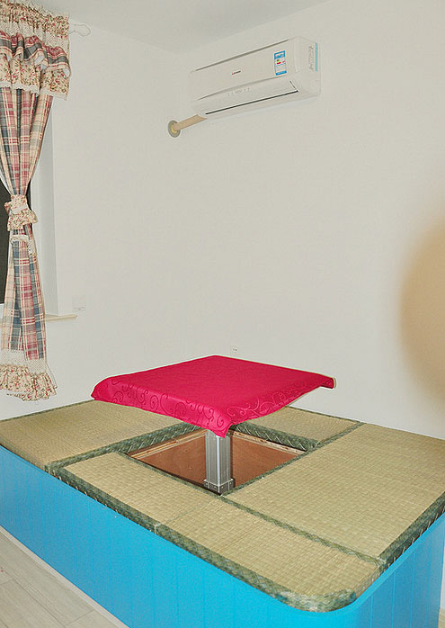 日式风格小户型公寓10平米卧室榻榻米效果图