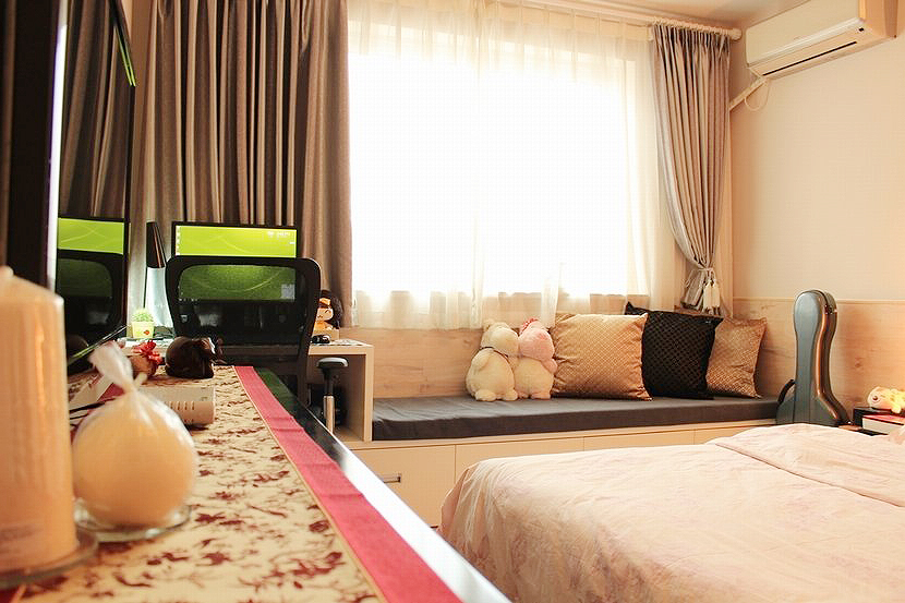 韩式风格两室两厅20平米卧室飘窗榻榻米装修效果图