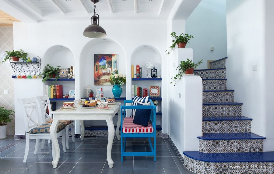 150平地中海风格四居室复式餐厅装修效果图