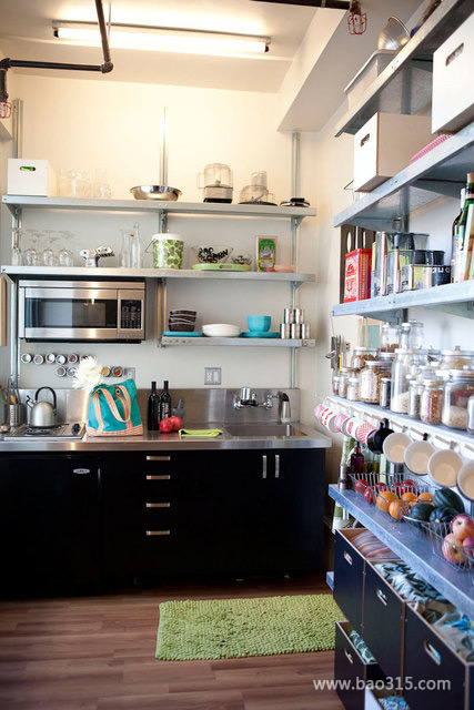 现代简约风二居室厨房橱柜收纳装修效果图