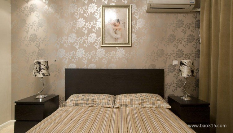 100㎡二居室现代风格卧室背景墙装修图片-现代风格床头灯图片