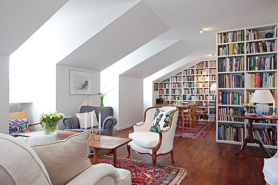 彩色书墙 瑞典小清新白色阁楼 公寓装修,经济型装修,宜家风格,客厅,背景墙,白色,茶几,书架,餐厅