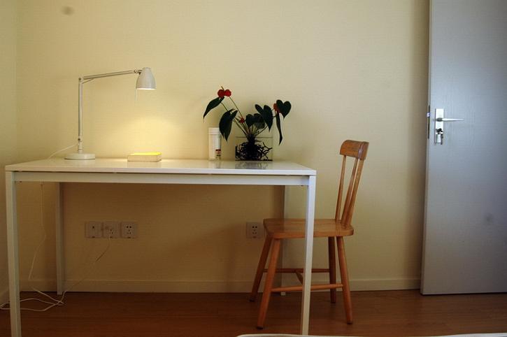 IKEA+MUJI 营造清新的日系风格 ,,公寓装修,80平米装修,经济型装修,日式风格,卧室,书桌
