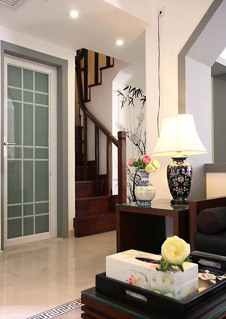 100平米中式风格别墅客厅实木楼梯装修效果图