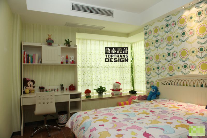 简约风格公寓清新儿童卧室飘窗装修效果图