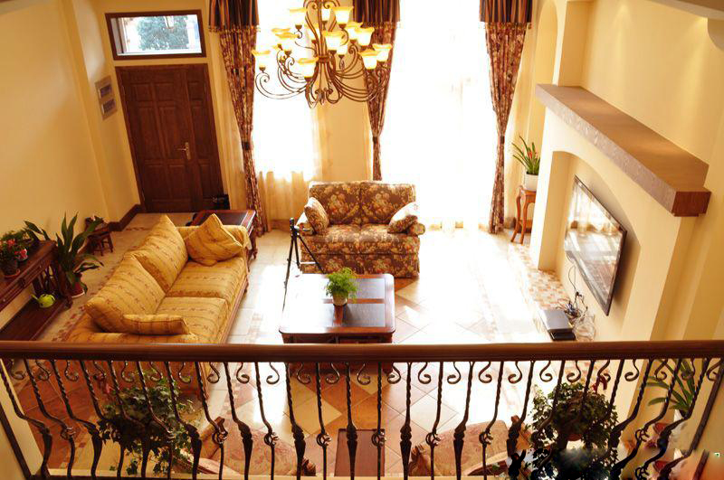 低调奢华美式 自然舒适别墅 美式风格,复式装修,富裕型装修,客厅,茶几,沙发