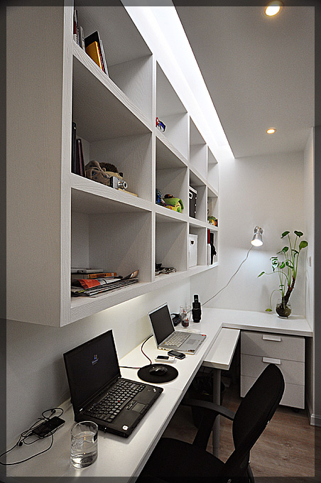 简约风格两室一厅小户型10平米书房书桌效果图
