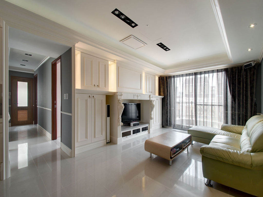 偏好新古典设计的精致居家风格，以灰色为空间主调。