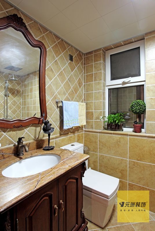 110平典雅美式乡村风格三居室卫生间装修效果图