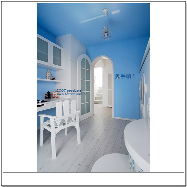 地中海风格三室两厅20平米书房天蓝色墙面装修效果图
