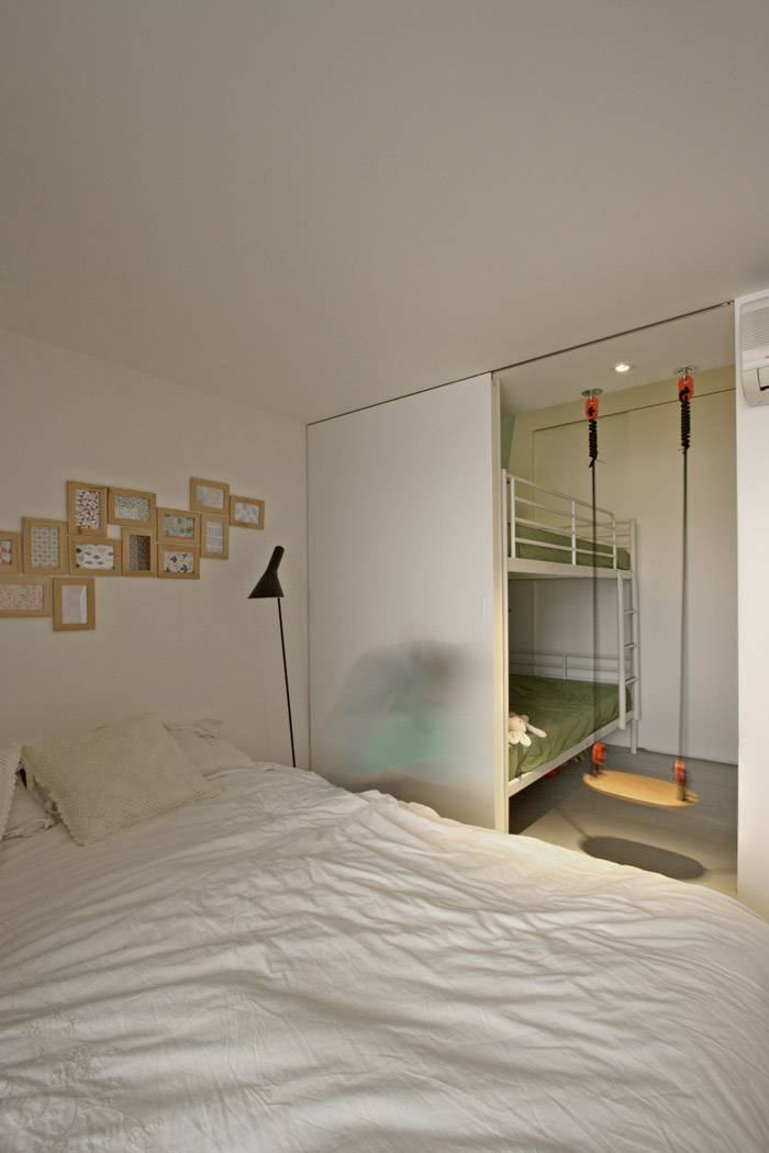 日式风格二居室卧室简约装潢效果图