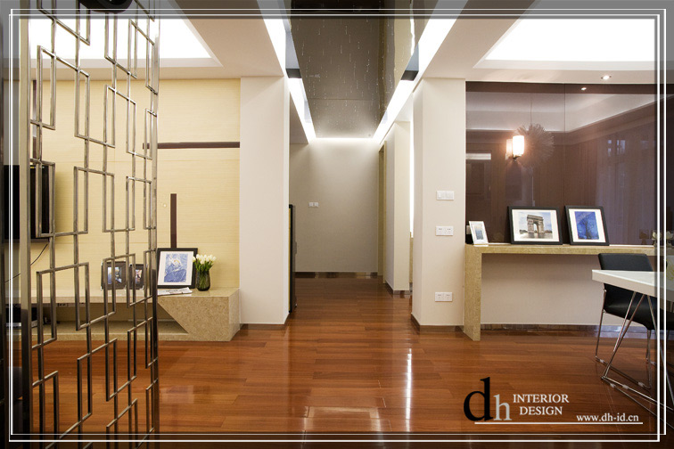 新中式风格三室一厅公寓40平米吊顶灯安装效果图
