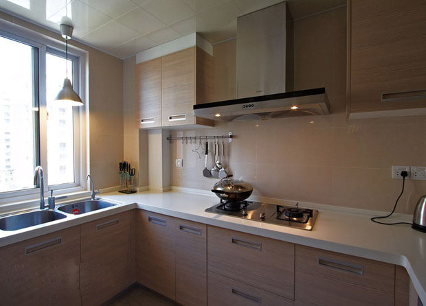 80平米现代简约风二居室厨房橱柜装修效果图