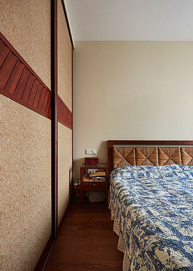 乡村风格三室两厅10平米卧室床品搭配效果图