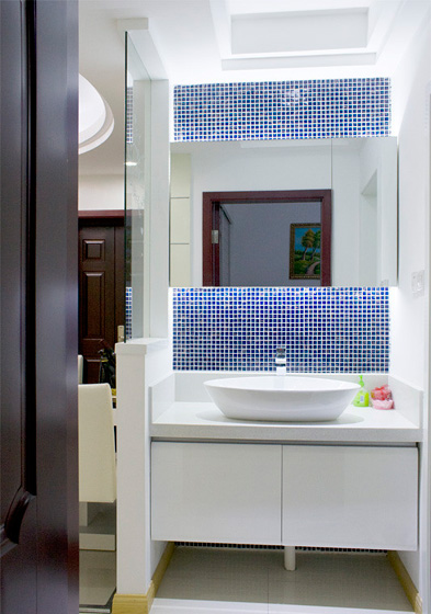 地中海风格三室两厅5平米卫生间浴室柜软装效果图