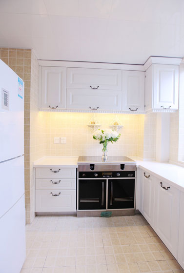 简欧风格三室两厅豪华型户型30平米厨房橱柜软装效果图