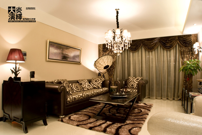 古典风格三室两厅40平米客厅丝绒窗帘软装效果图