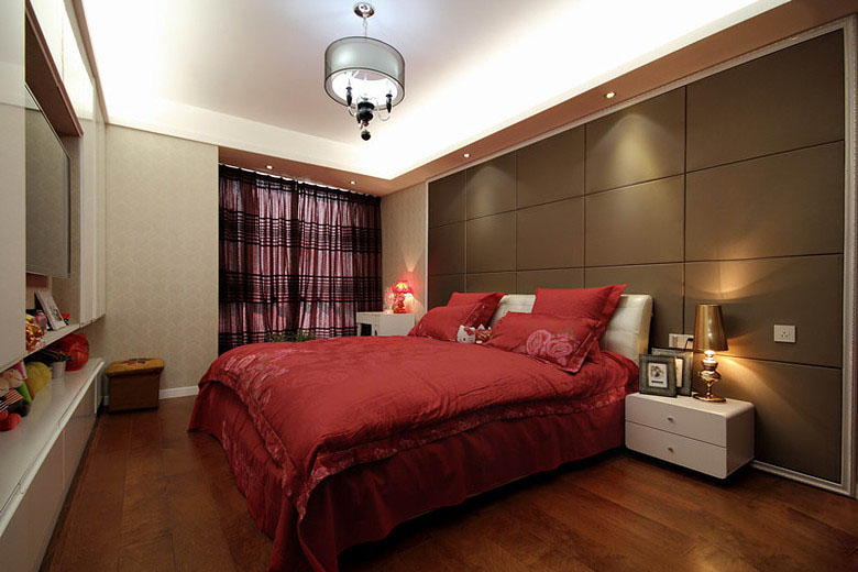 现代风格三室两厅40平米卧室床品软装搭配效果图