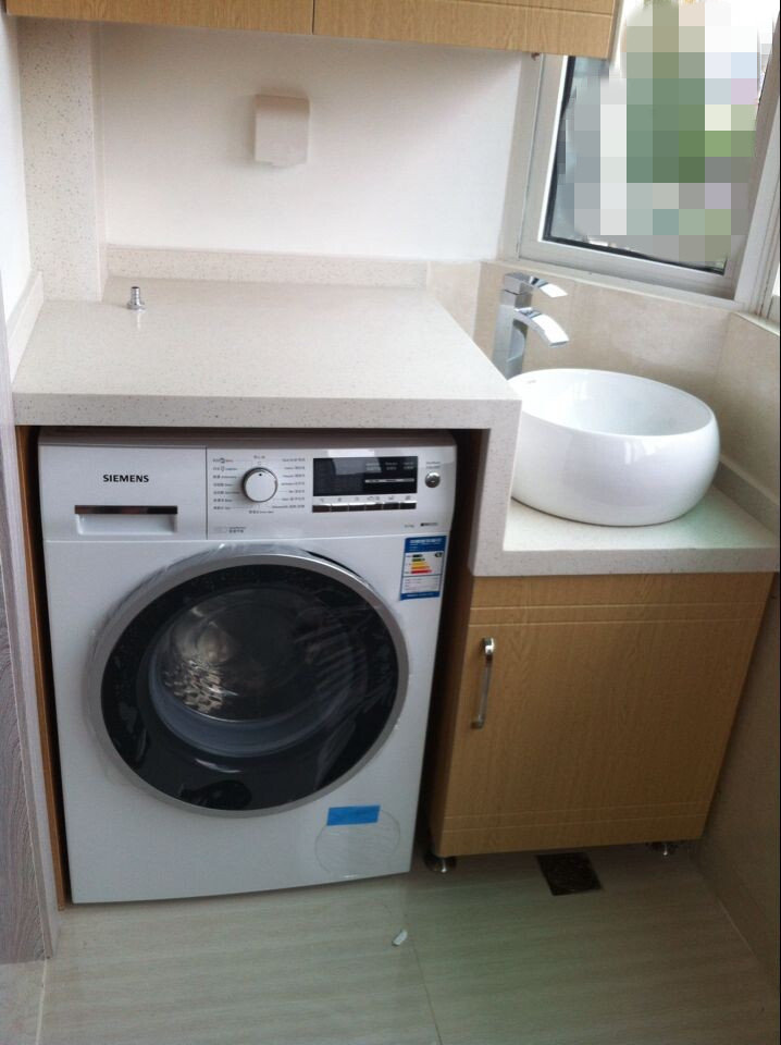 卫生间太小 如何摆放洗衣机？