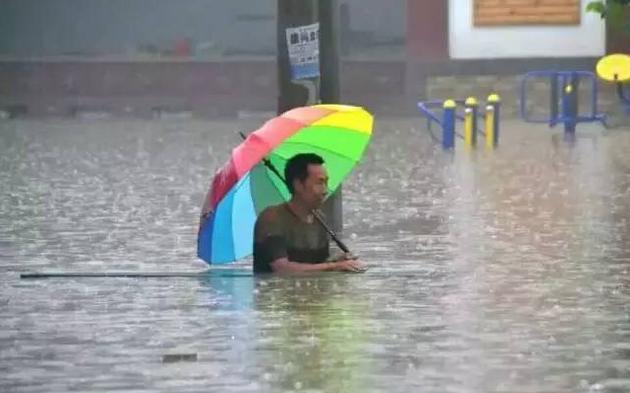 暴雨過(guò)后如何修復(fù)家居？浸水墻面修復(fù)篇