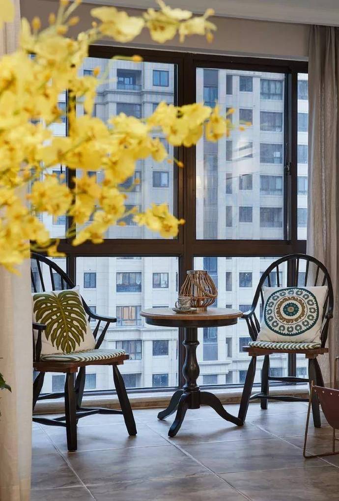 阳台 落地窗温馨清雅又层次分明100㎡现代美式风格