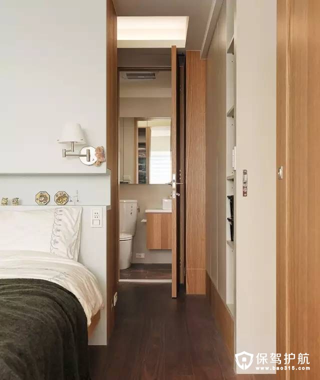 日式风格卧室卫生间门装修效果图