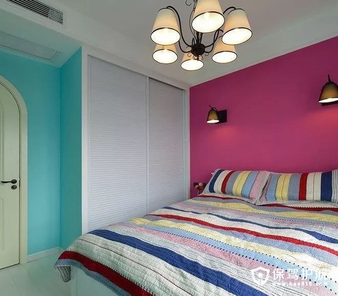 浪漫清新美式风格蓝色清新卧室