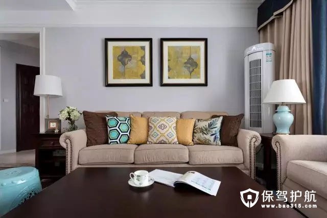 舒适现代又有档次的美式风格客厅沙发背景墙