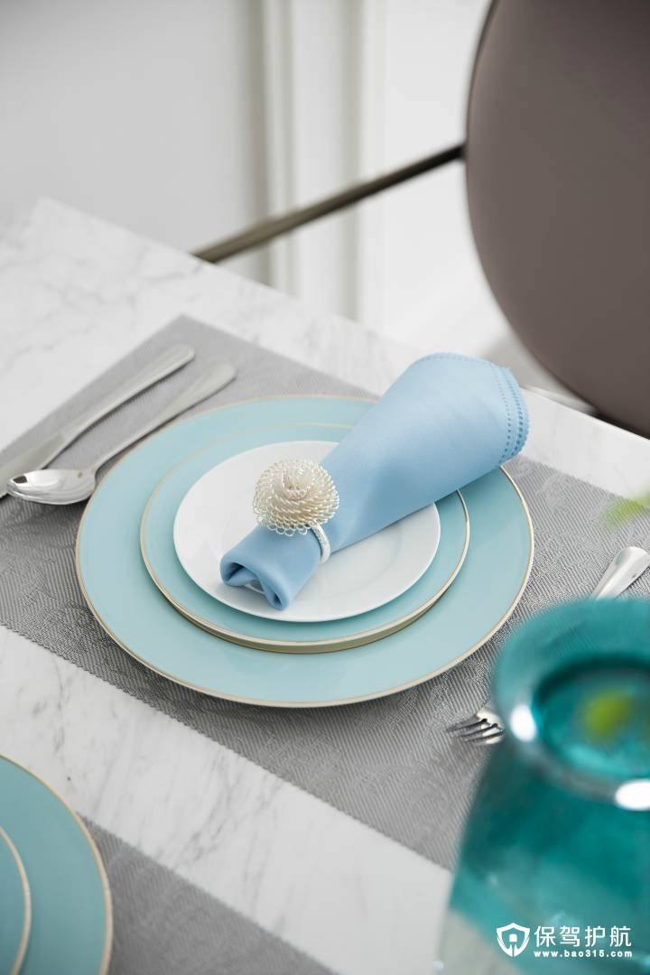 Tiffany蓝餐具