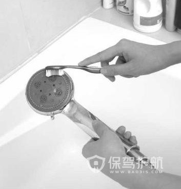 浴室蓬头除垢方法——保驾护航