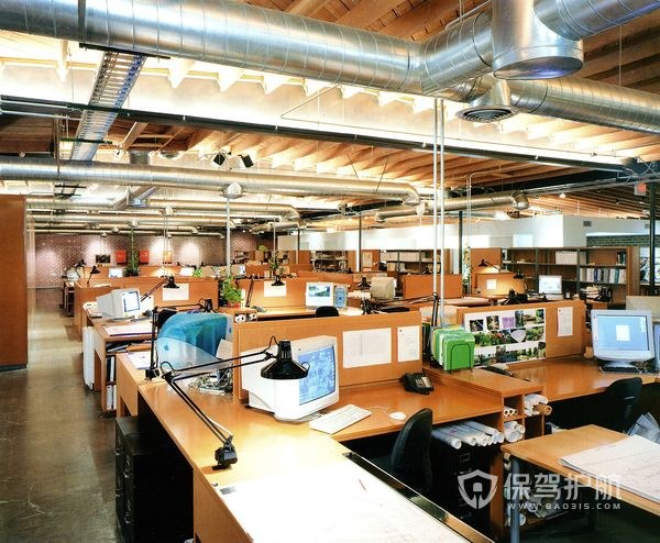 现代简约大型开放式办公室实景图