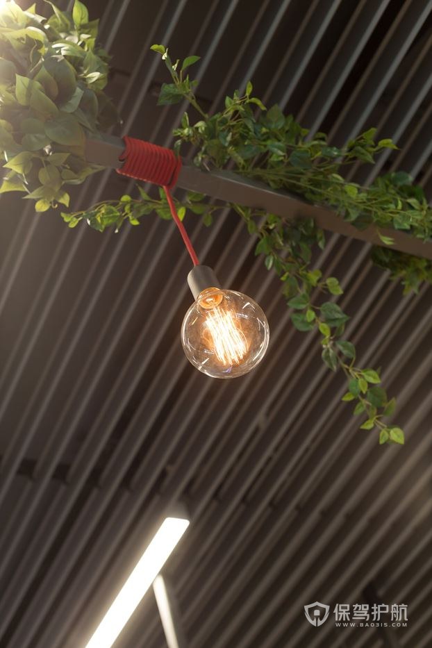 创意咖啡馆吊灯装修效果图