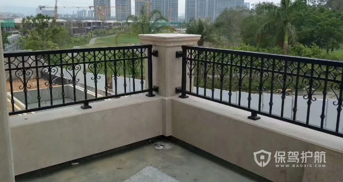 阳台护栏-保驾护航装修网