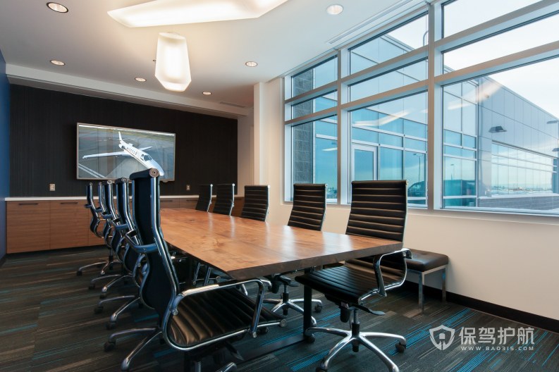 现代简约风办公会议室装修效果图