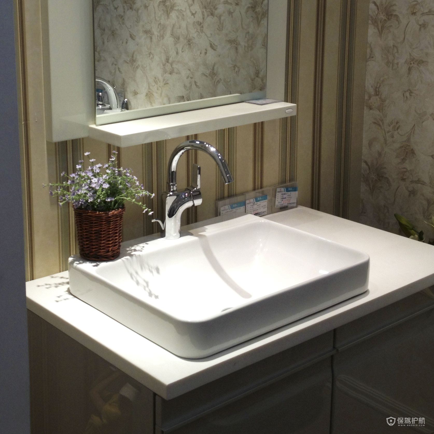 简欧卫生间浴室台盆柜效果图 – 设计本装修效果图