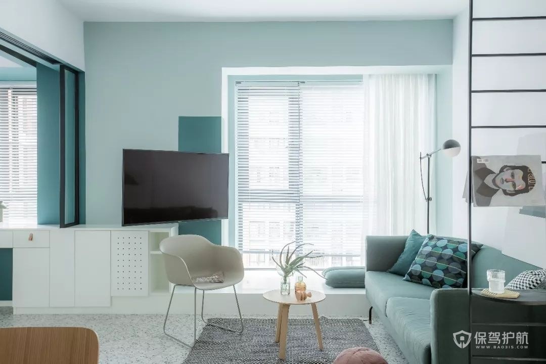 公寓小客厅创意沙发电视墙设计