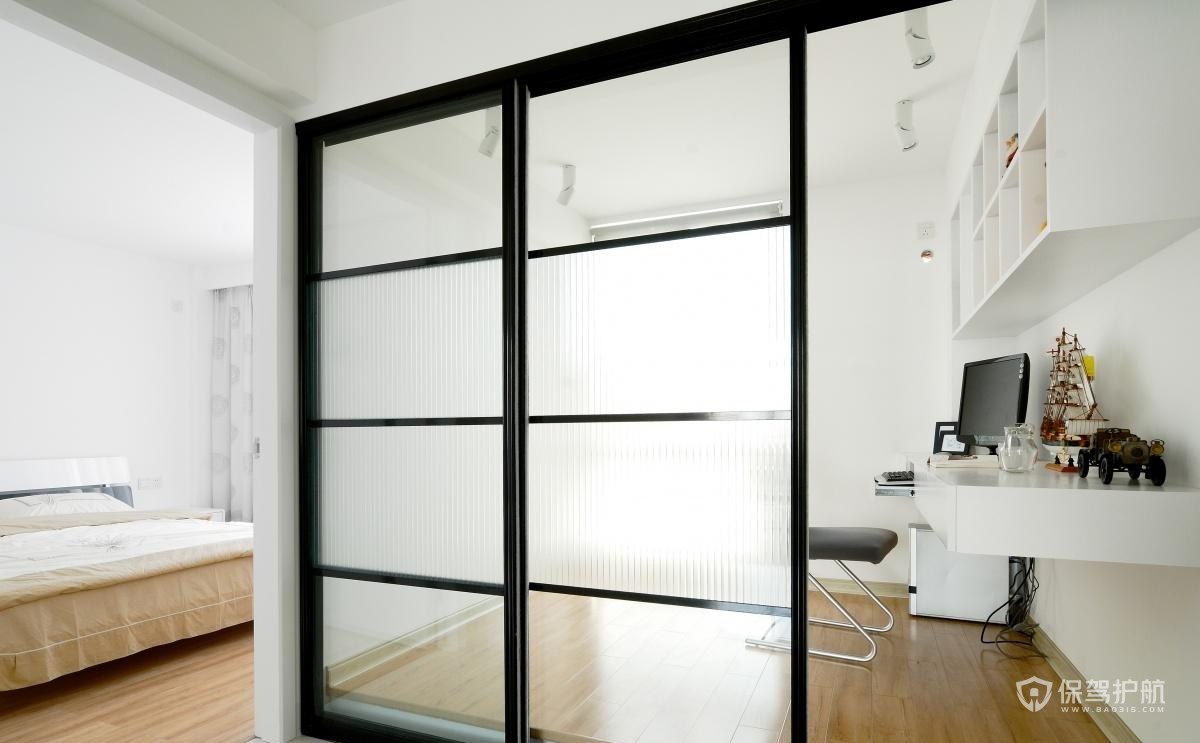 卧室玻璃门隔断设计效果图-保驾护航装修网