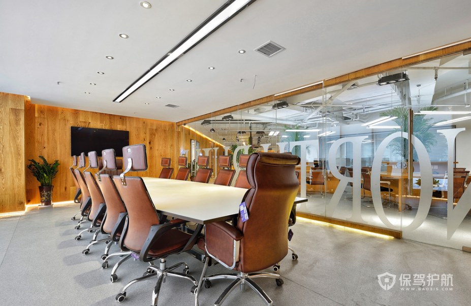 现代工业风会议室装修效果图