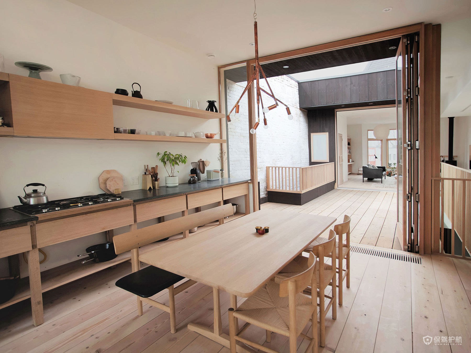 日式原木风复式公寓餐厅装修效果图