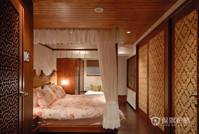 别墅东南亚古典风卧室装修效果图