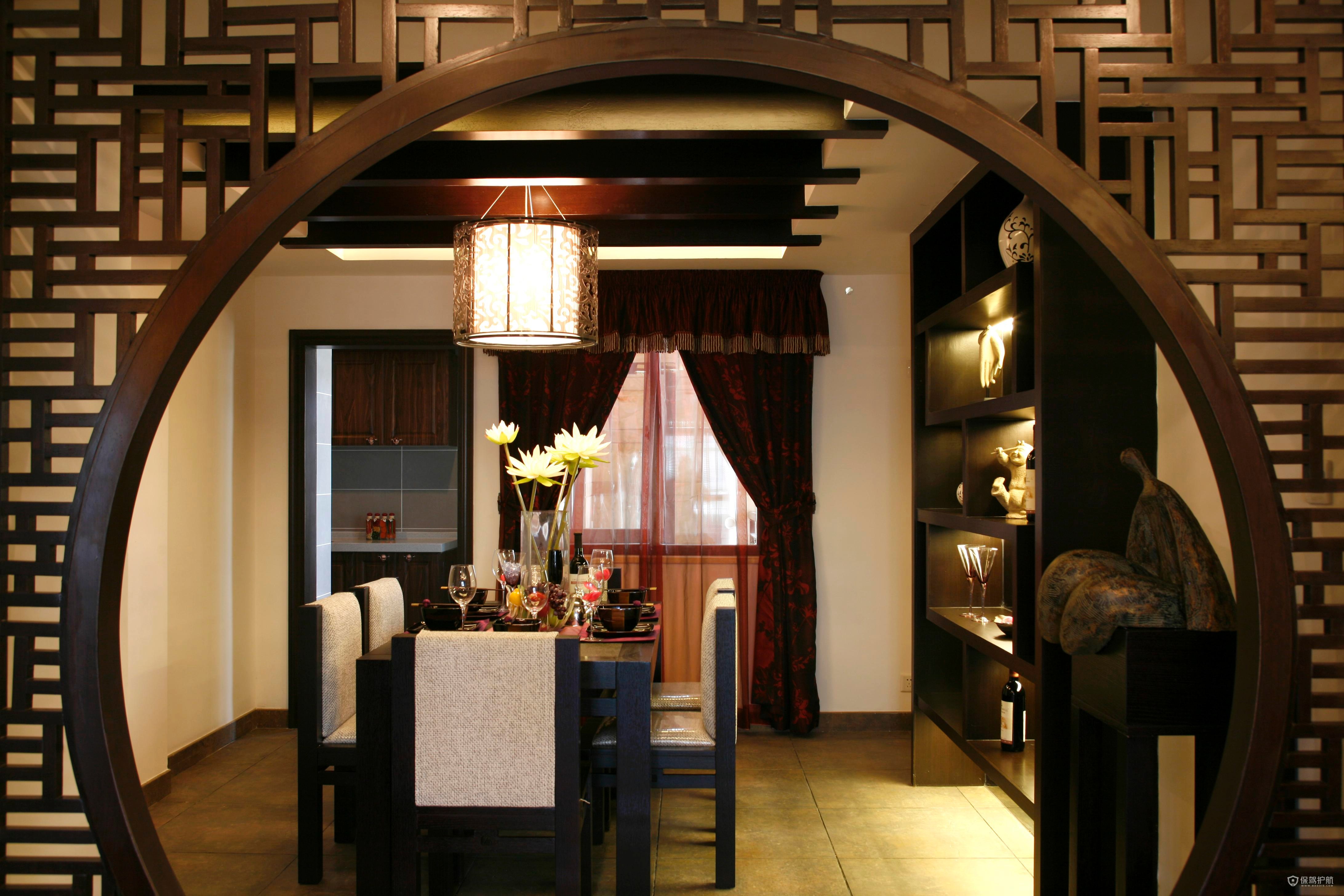 中式风别墅餐厅吊顶装修效果图