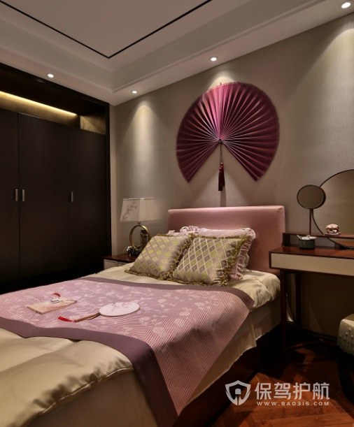 中式古典风卧室扇子装饰背景墙装修效果图
