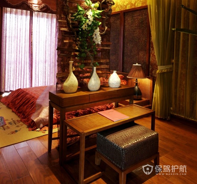 中式古典风卧室梳妆台装饰效果图