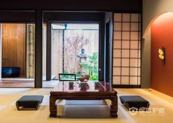 日式古典风茶室格栅门装修效果图