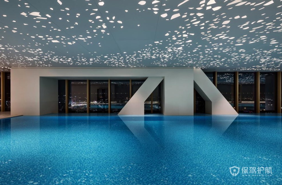 现代时尚风格酒店泳池装修效果图
