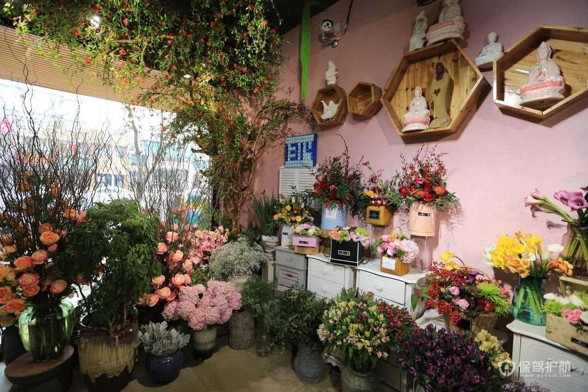 10平米小花店图片